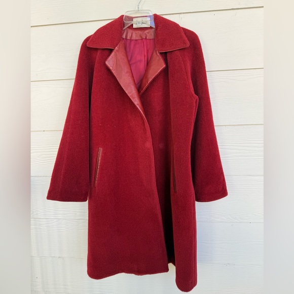 Vintage Neiman Marcus Women’s Red Wool Coat 1970s Size 2 with Leather Trim - Picture 1 of 11